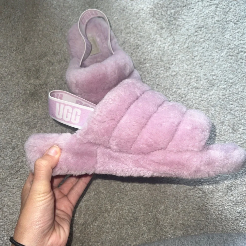 ugg slippers - Picture 2 of 2